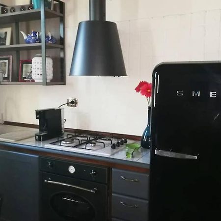 Appartement La Dimora Di Kinzica à Pise Extérieur photo